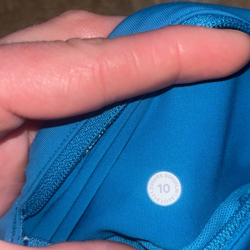 Lululemon Speed Up Short Long *4" | Size 10 | Hawaiian Blue | EUC - Picture 6 of 6